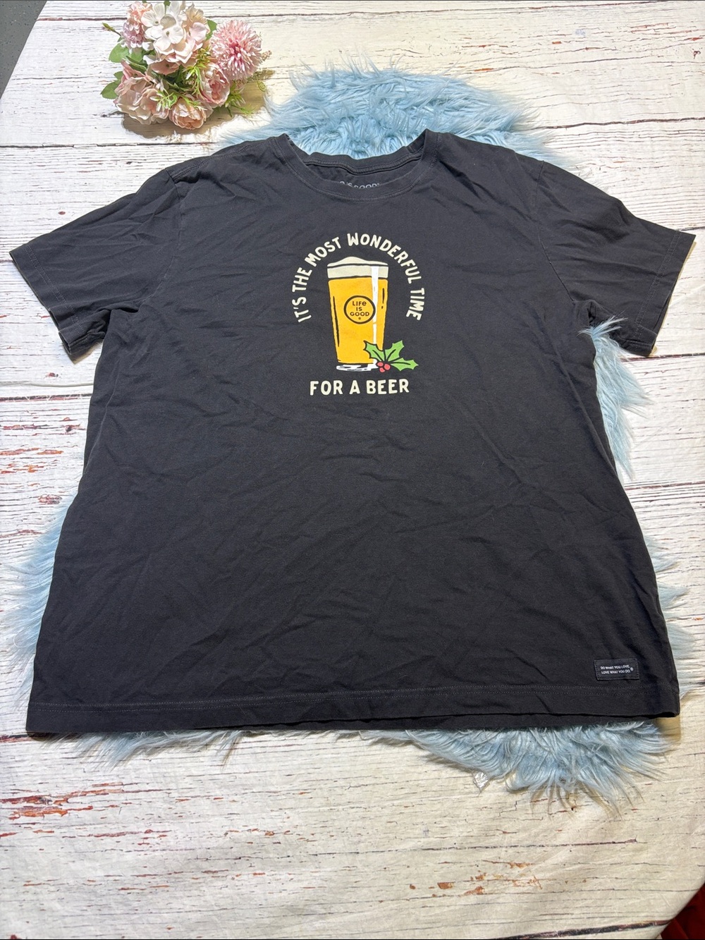 Life Is Good It’s The Most Wonderful Time For  A Beer Black Short Sleeve Tee XL
